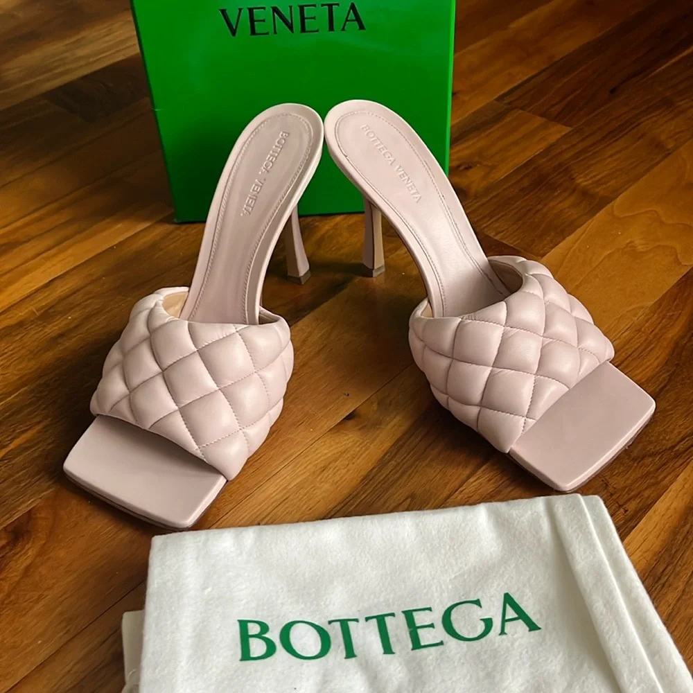 Bottega Veneta Padded Slide Sandals, NEW - Picture 1 of 17